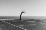 标准篮球场尺寸(篮球场尺寸详解，篮球运动的标准场地)